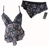 Nové - Dámské černé květované kraťasové pyžamo s krajkou M&S