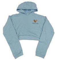 Světlemodrá crop mikina se srdíčkem a nápisem Studio