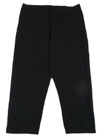 Černé capri legíny