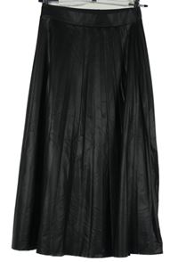 Dámská černá koženková plisovaná midi sukně Lipsy London