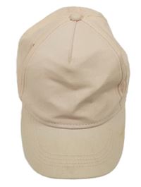 Světlerůžová kšiltovka s výšivkou motýla C&A