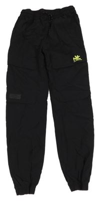 Černé šusťákové cuff kalhoty s kapsami Chapter Young