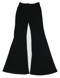 Černé žebrované flare legíny Shein