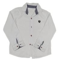 Bílá košile s nášivkou 