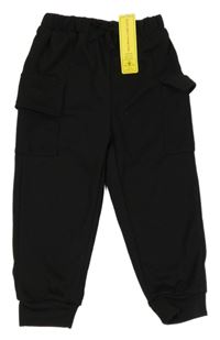 Nové - Černé tepláky s kapsami Shein