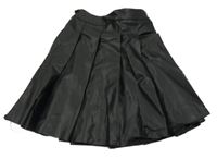 Černá koženková skládaná sukně Defacto