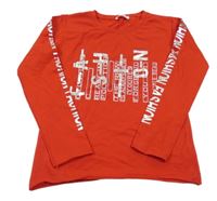 Červené triko s nápisy Pampella