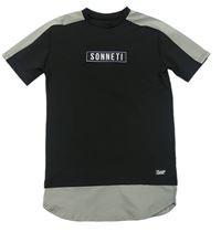 Černo-šedé sportovní tričko s nášivkou Sonneti