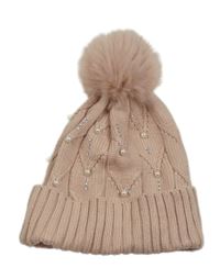 Světlerůžová čepice s perličkami Primark