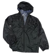 Černo-vzorovaná šusťáková jarní funkční bunda a kapucí Quechua