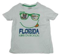 Bílé tričko s brýlemi a nápisem S. Oliver