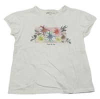 Bílé tričko s květy