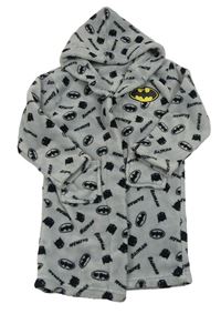 Šedý chlupatý župan s Batmanem a kapucí