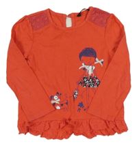 Červené triko s dívkou a psem George