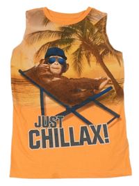 Křiklavě oranžové melírované tílko se šimpanzem a palmou a nápisy Chapter young