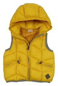 Žlutá šusťáková zateplená vesta s kapucí Zara