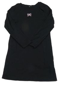 Černé žebrované šaty s růžovým motýlem George