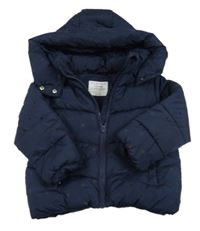 Tmavomodrá puntíkatá šusťáková zimní bunda s kapucí Primark