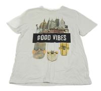 Bílé tričko se skaty C&A vel. 176