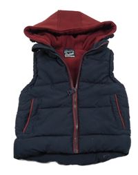 Tmavomodrá prošívaná šusťáková zateplená vesta s kapucí Rebel