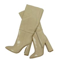 Nové - Dámské béžové vzorované koženkové kozačky na podpatku vel. 37