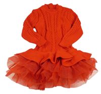 Červené vzorované pletené šaty s organzovými volánky