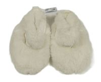 Nové- Bílé kožešinové capáčky Next