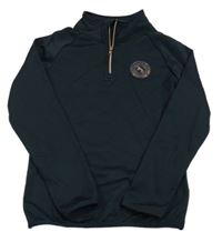 Tmavomodrá sportovní mikina s nášivkou