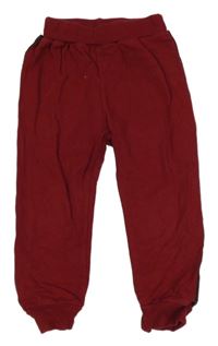 Vínovo-černé tepláky s pruhy 