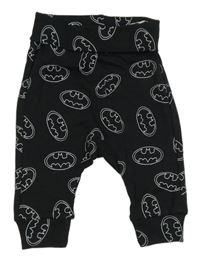 Tmavošedé tepláky se znaky Batmana H&M