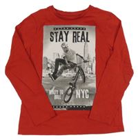 Červené triko s potiskem C&A