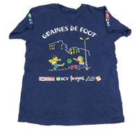 Tmavomodré tričko s kluky a nápisy