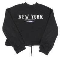 Černá crop mikina s nápisem C&A