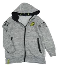 Šedá žíhaná propínací mikina s nášivkou a kapucí Chapter young