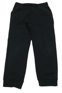 Černé tepláky Nutmeg