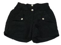Černé kostkované kraťasy s knoflíčky 