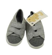 Nové - Šedé plátěné capáčky vel. 18