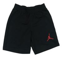 Černé sportovní kraťasy s logem Nike Jordan