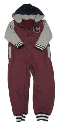 Vínovo-šedo-tmavomodrá tepláková kombinéza s nápisem a kapucí George