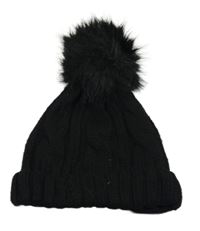 Černá čepice s bambulí Next