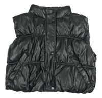 Nové - Černá koženková crop propínací vesta Peacocks 