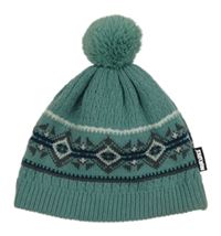 Zelená čepice se vzorem a bambulí