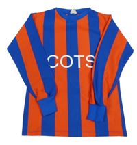 Modro-červené pruhované sportovní triko s nápisem 