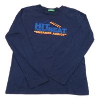 Tmavomodré triko s nápisem Benetton