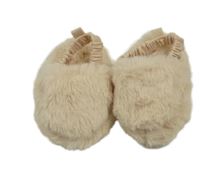 Béžové kožešinové pantofle vel. 15