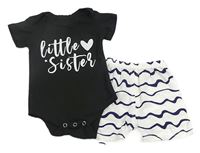 2set - Černé body s nápisem + bílo-tmavomodré vzorované kraťasy