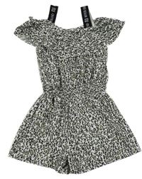 Bílo-černo-béžový kraťasový overal s leopardím vzorem a volánem River Island