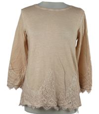 Dámské světlerůžové triko s krajkou 