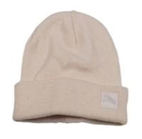 Světlerůžová čepice s nášivkou 