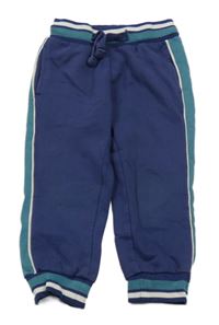 Tmavomodré tepláky s proužky